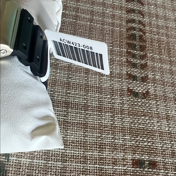 INVICTA Activa Gold and Black Watch - Picture 4 of 4